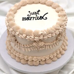 Vintage Cake