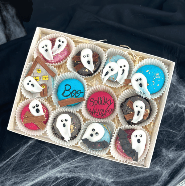 Macaron Box Boo