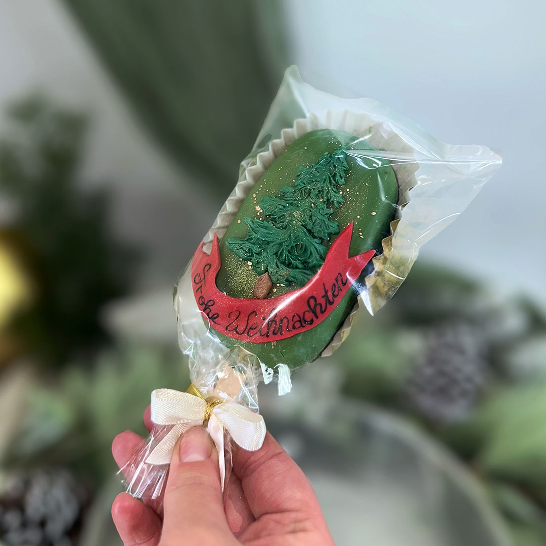 Little Christmas Gift "Cake am Stiel"